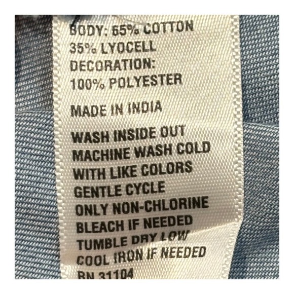 Crown & Ivy Embroidered Floral Tassel Top Tiered Sleeve Blue‎ Women Size Medium - Picture 9 of 9